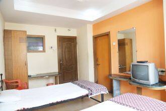 Mina Lodge (Hotel Panchali), Solapur 3